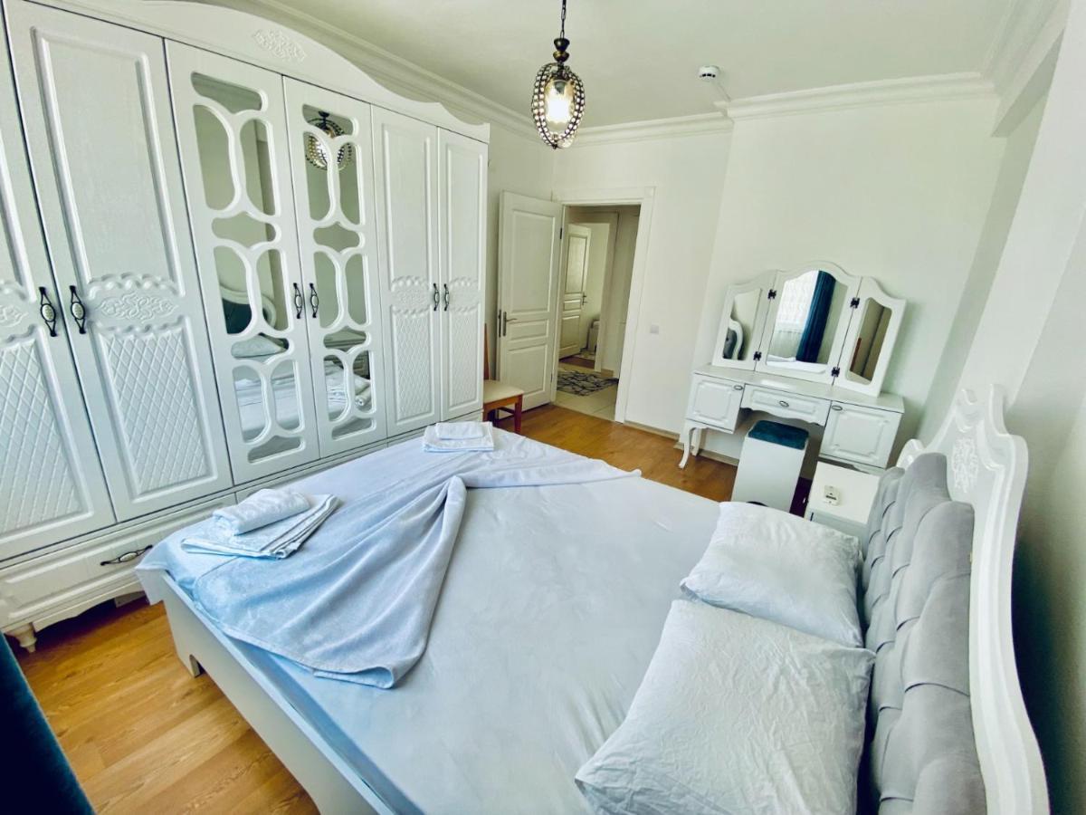 Konyaalti Furkan Family Apartament